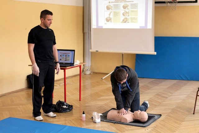 2015-03-13-143608-canon eos 700d